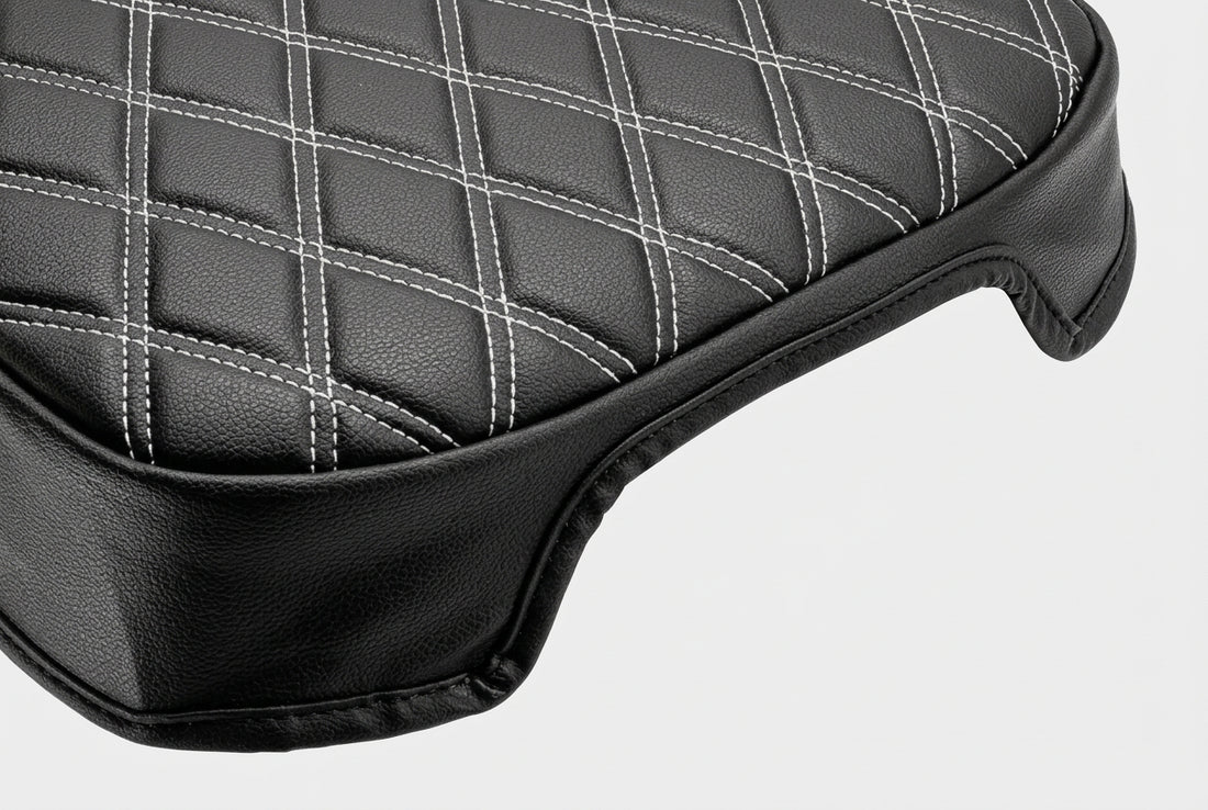 Armrest latch